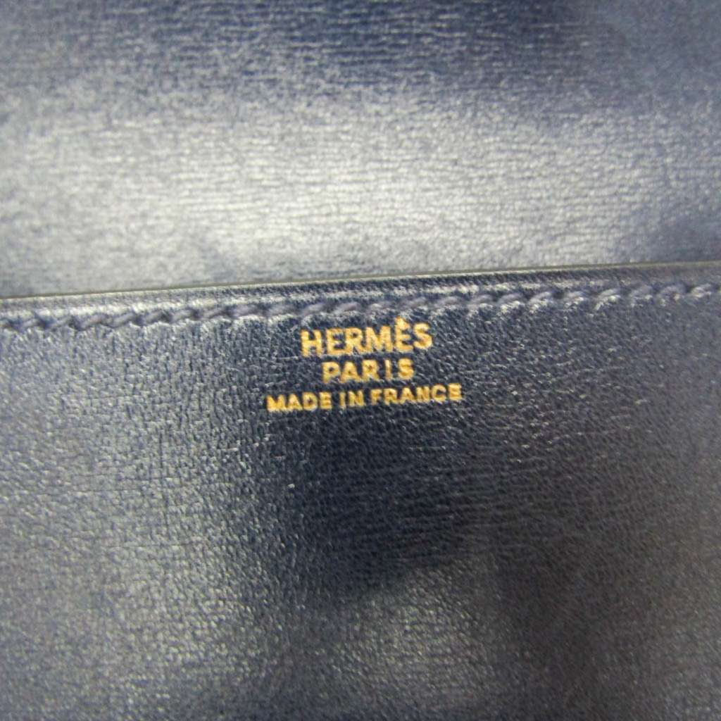 Hermès Pochette Green Belt Bag Navy Leather Good - Model View