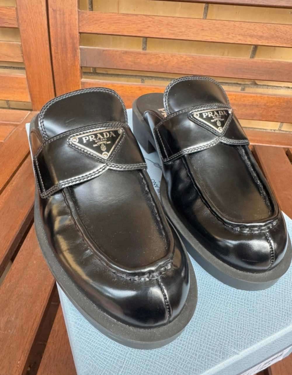 Prada Chocolate Black Leather Very good - Inside View