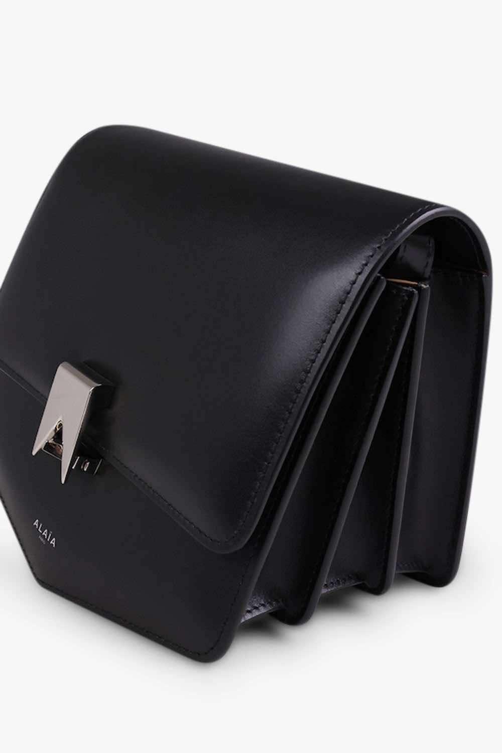 Alaïa Le papa Black Leather Never worn, with tag - Model View