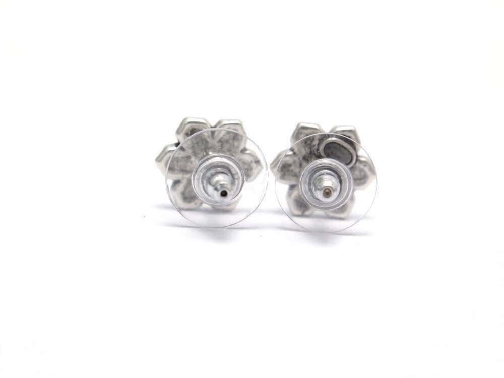 Chanel cc Silver Metal Very good - Model View