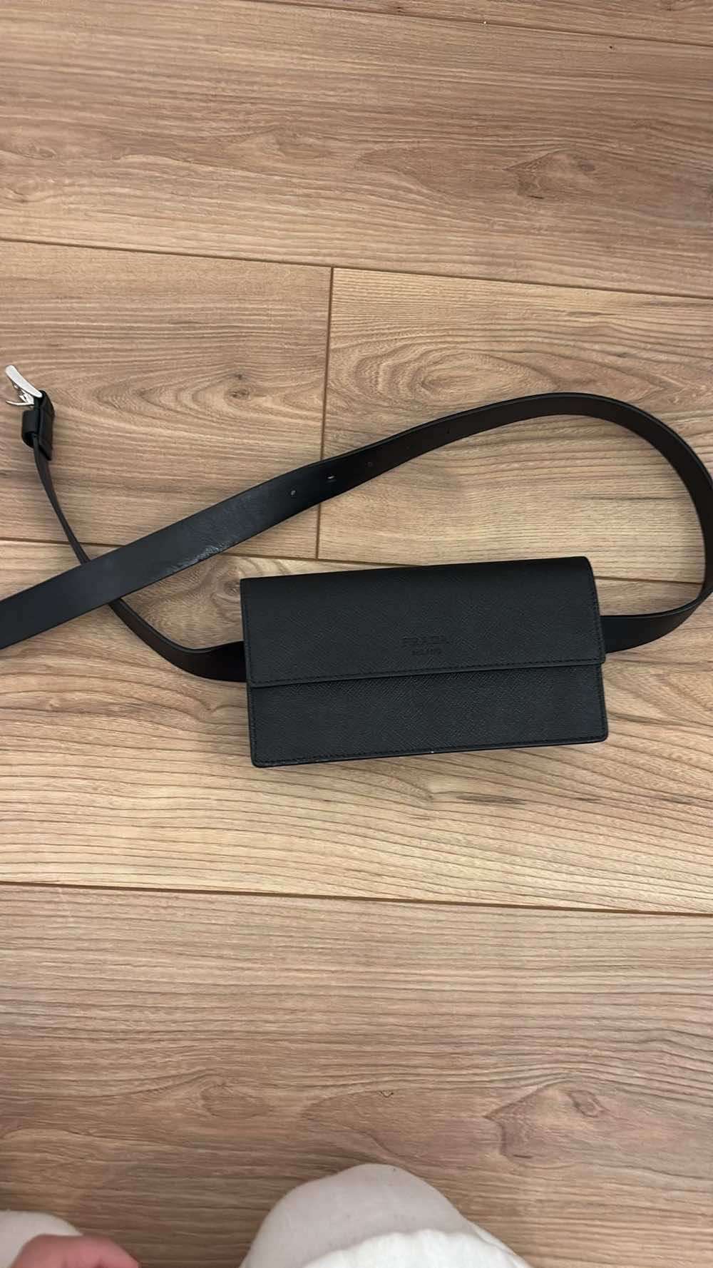 Prada Belt bag Black Leather Never worn - Model View