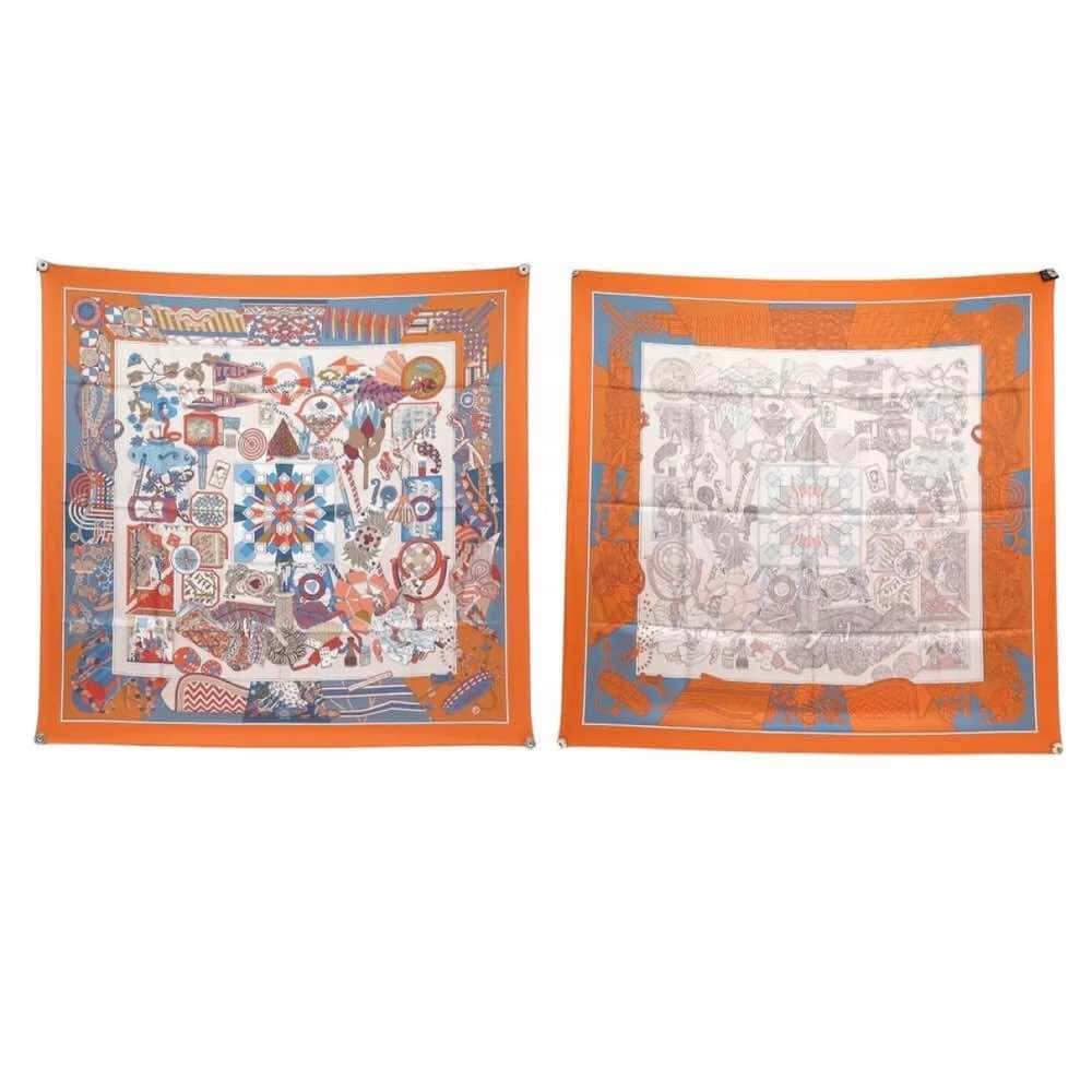 Hermès de l’ombrelle aux duels Orange Silk Never worn, with tag - Front View