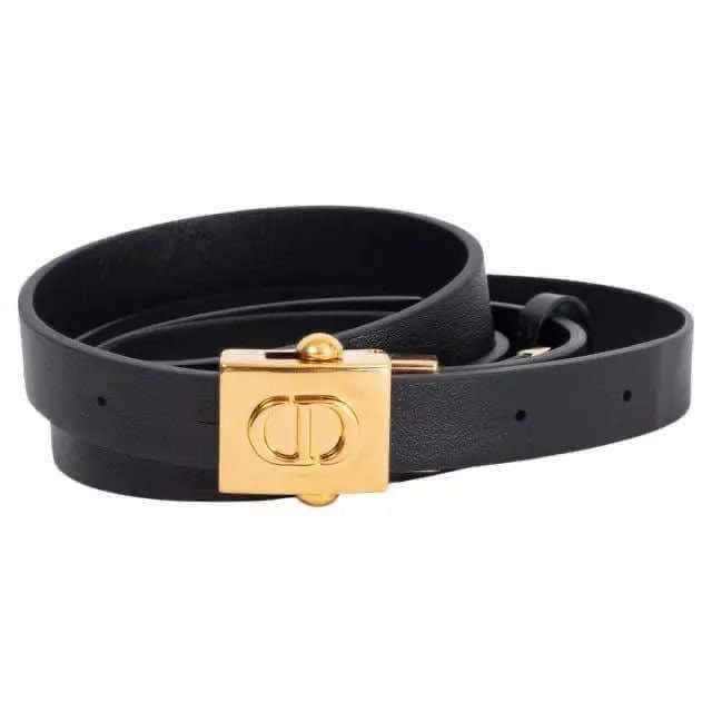 Dior Caro Black Leather Never worn, with tag - Model View