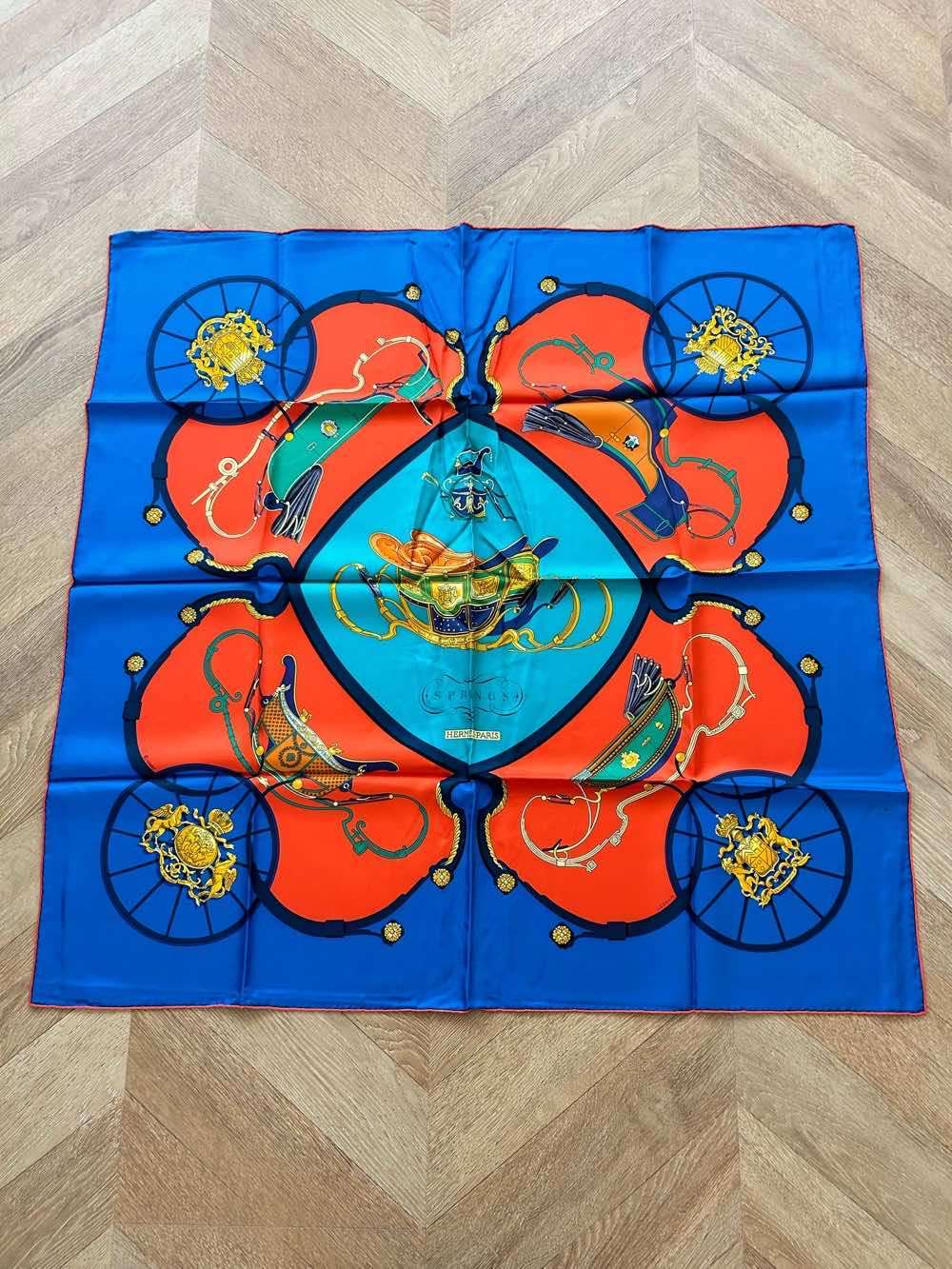 Hermès Springs MultiColor Silk Very good condition - Back View