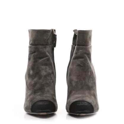 Chanel Heeled ankle boots Grey Suede Very good - Inside View