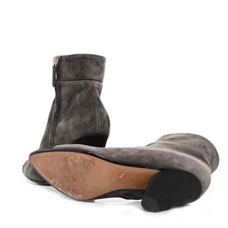 Chanel Heeled ankle boots Grey Suede Very good - Box View