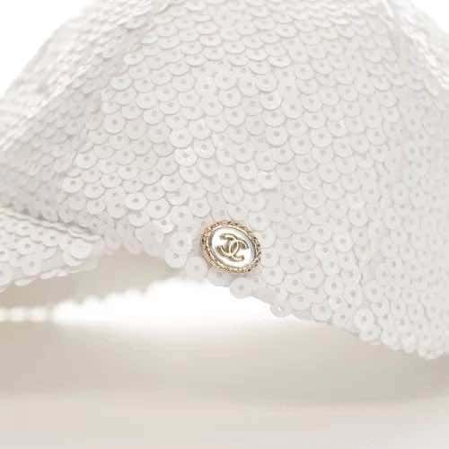 Chanel White sequin cap White Good - Inside View