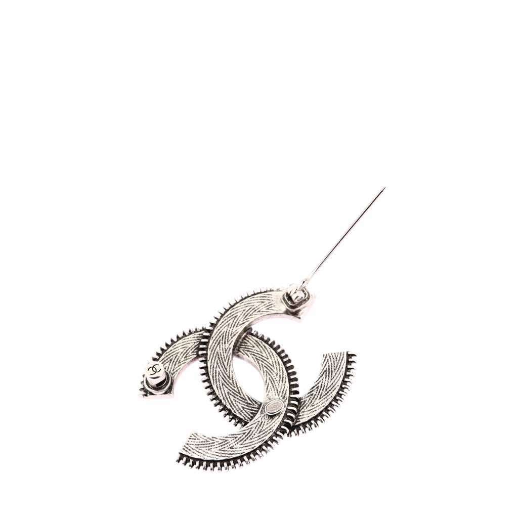 Chanel Cc Silver Very good - Inside View