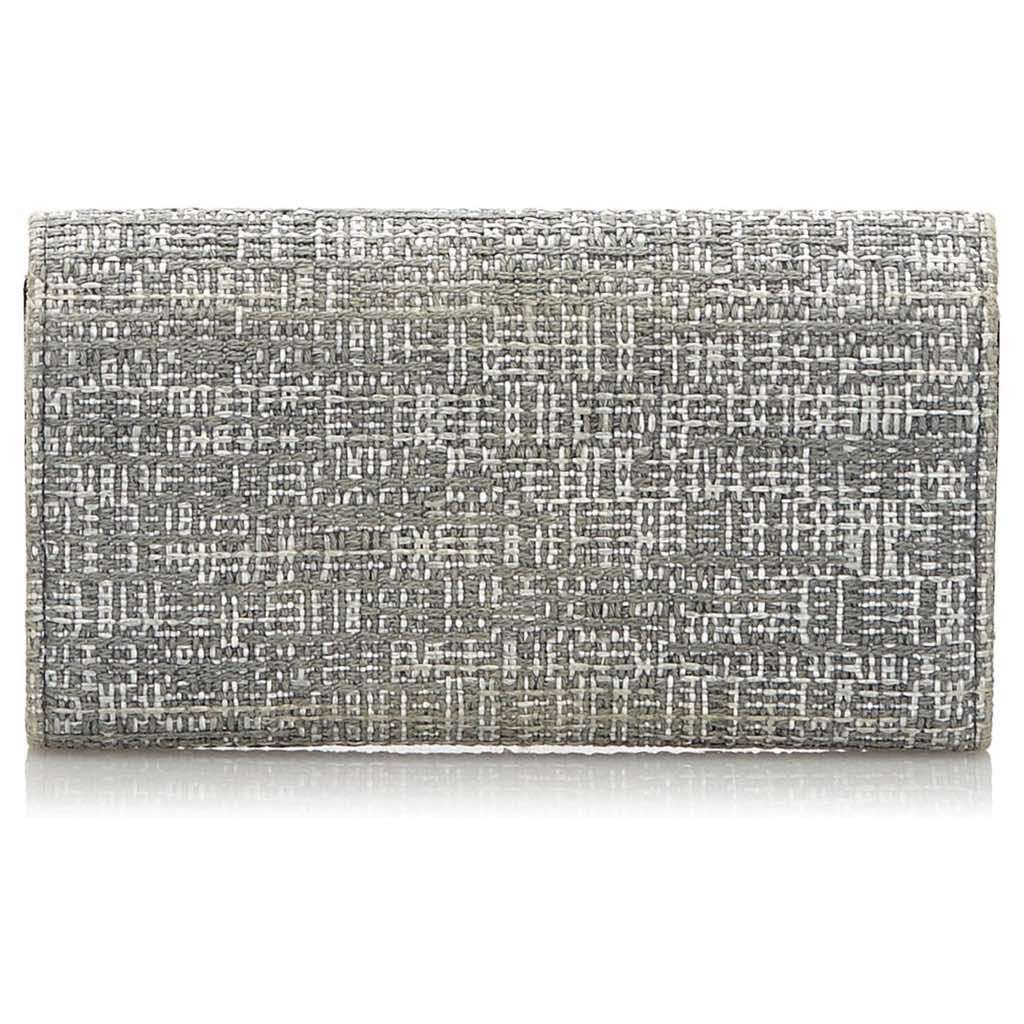 Chanel Tweed-effect velvet wallet Grey Velvet Never worn - Inside View