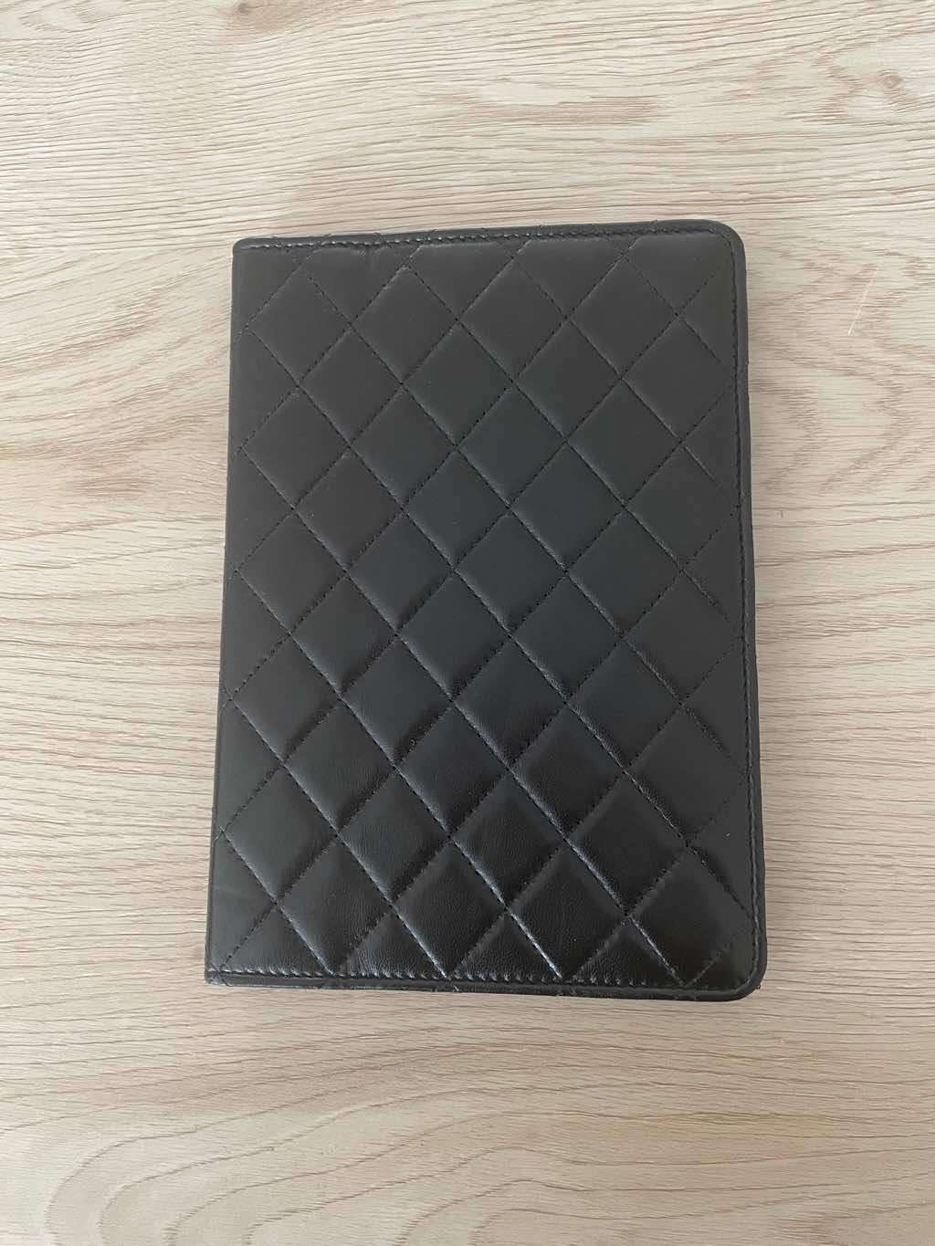 Chanel Timeless iPad mini protector Black Leather Never worn - Back View