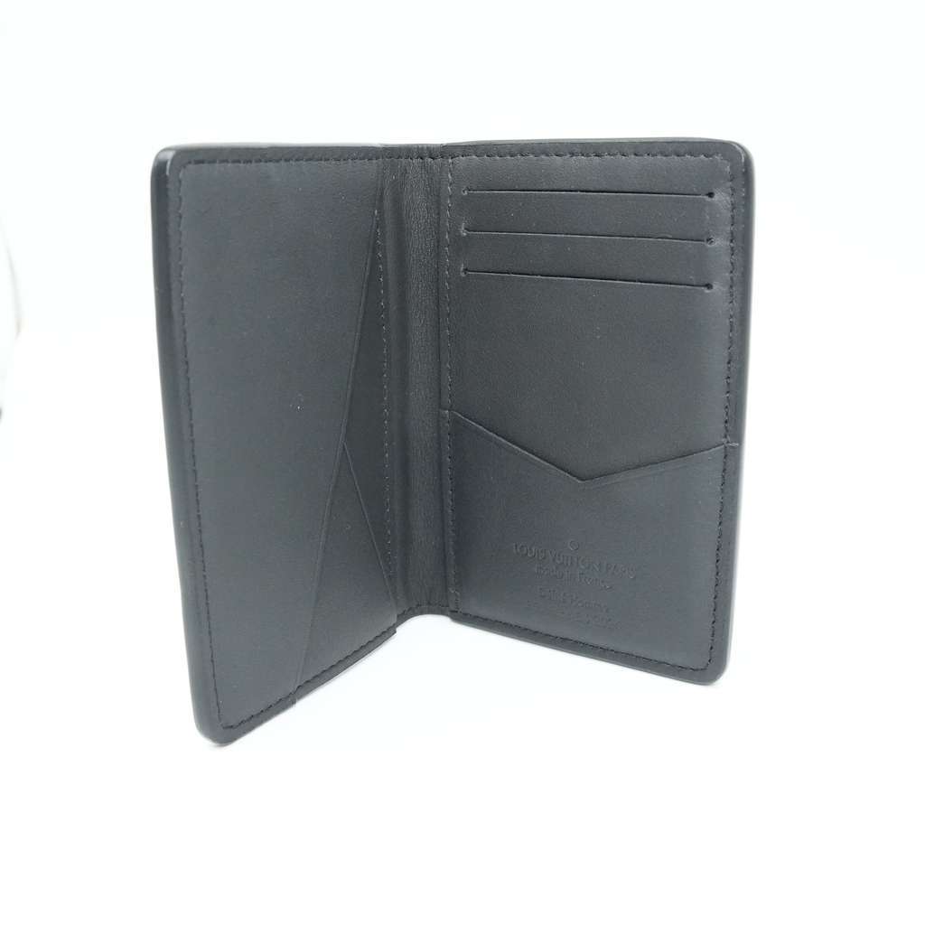 Louis Vuitton Blason Organizer de Poche Card Case Calfskin Black Pharrell Williams Limited Black Leather Good condition - Model View