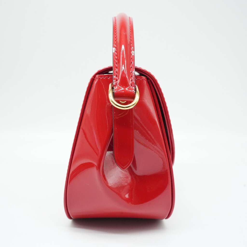 Louis Vuitton Pasadena Red M90944 Red Leather Good - Model View