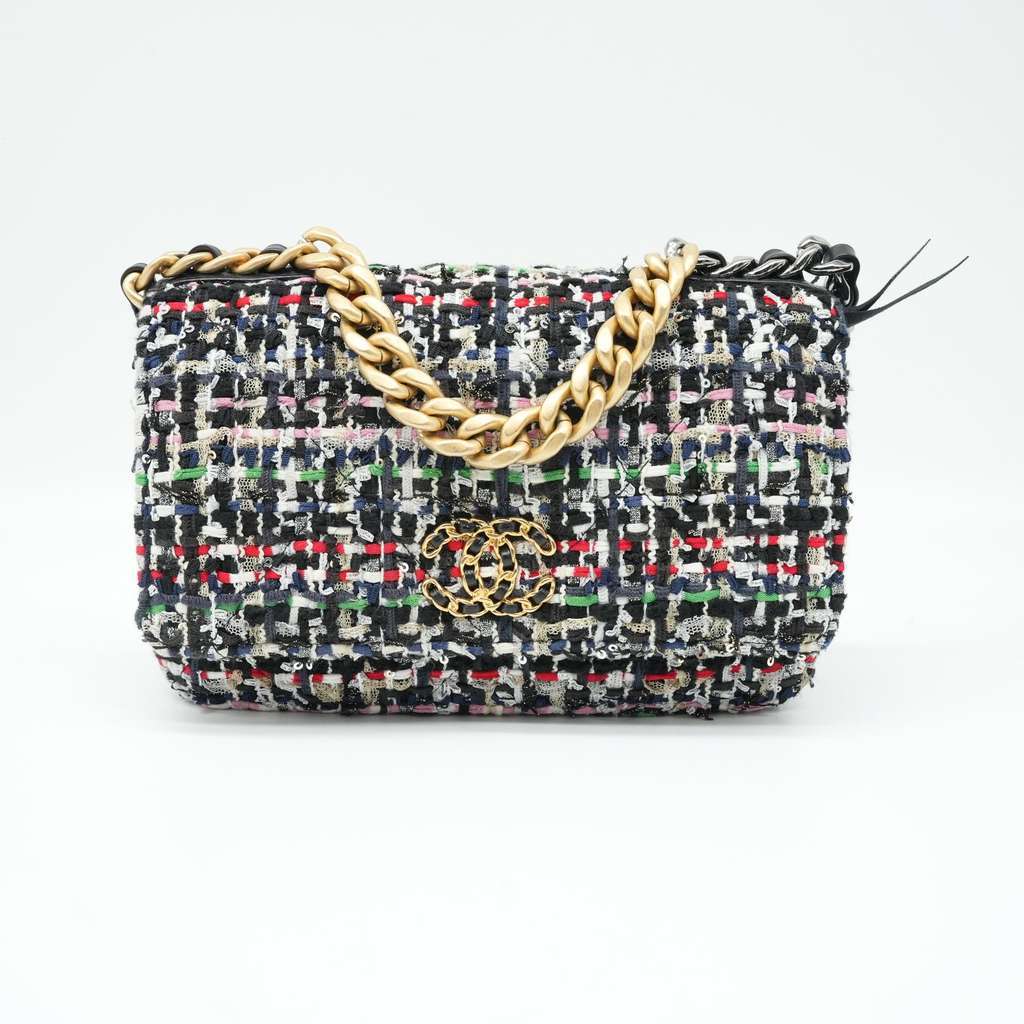 Chanel 19 Tweed Wallet on Chain MultiColor Tweed Good - Inside View