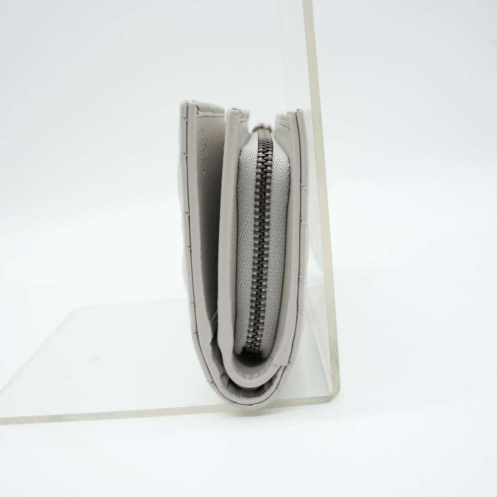 Gucci GG Marmont Matelassé Wallet Grey Grey Leather Good - Box View