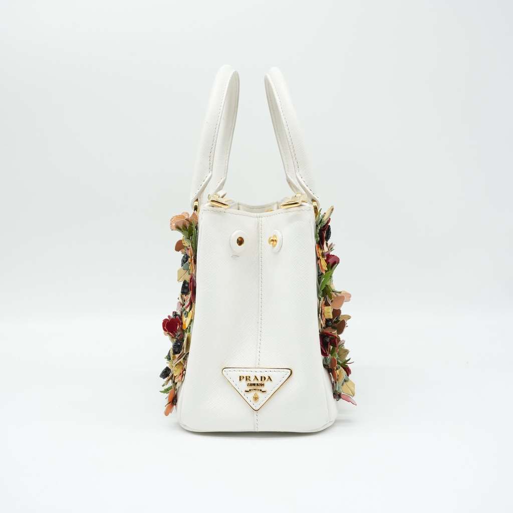 Prada White Saffiano Small Double-Zip Garden Galleria Tote White Fair condition - Model View