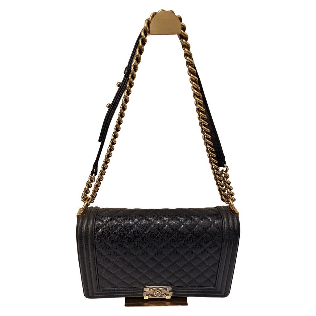 Chanel Leboy Flap Bag Navy Leather Good condition - Front View