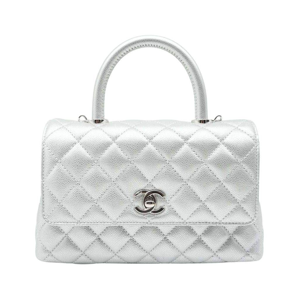 Chanel Coco Handle Flap Mini Metallic Caviar Quilted Silver Silver Leather Good - Front View