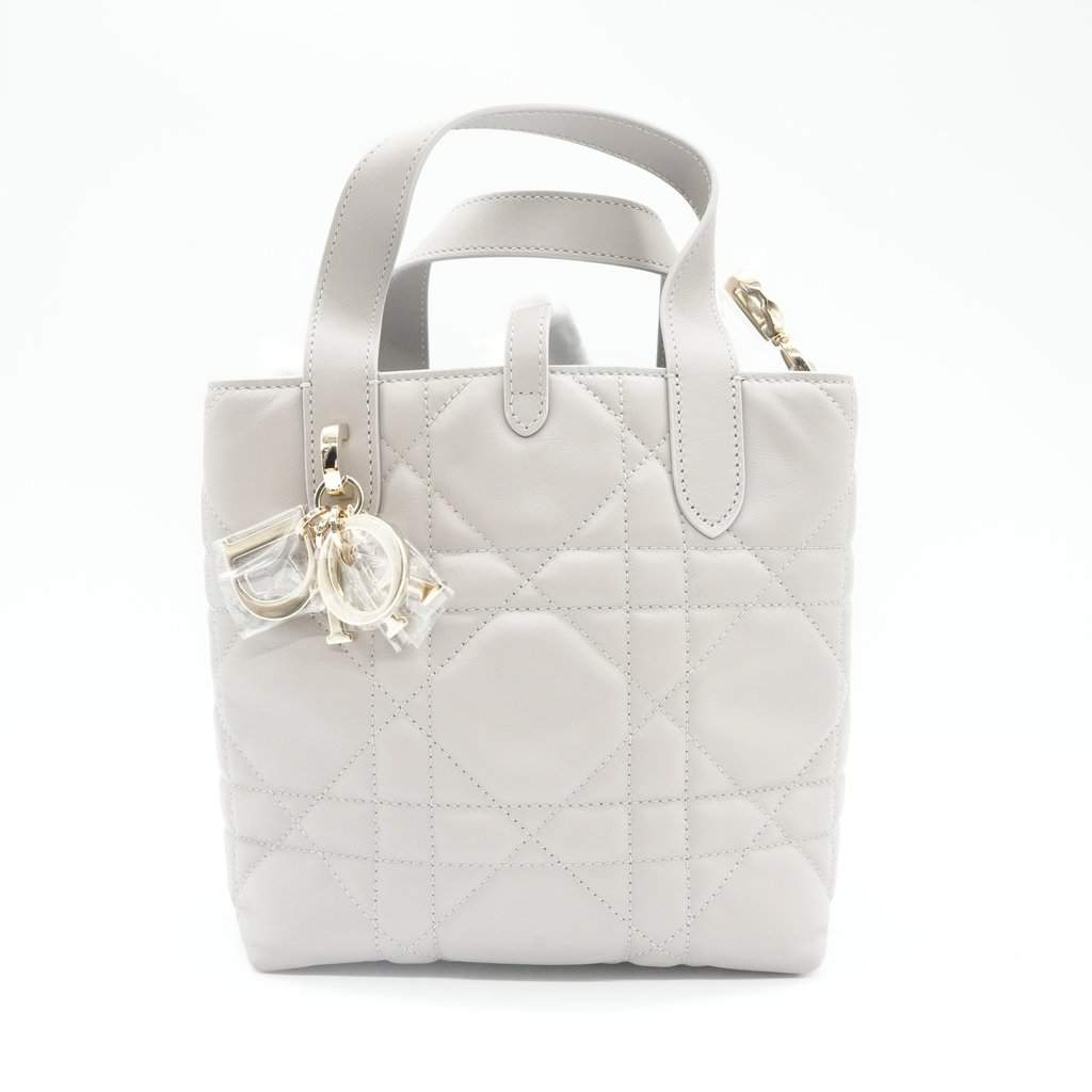 Dior Small Toujours Vertical Tote Grey Leather Never worn - Front View