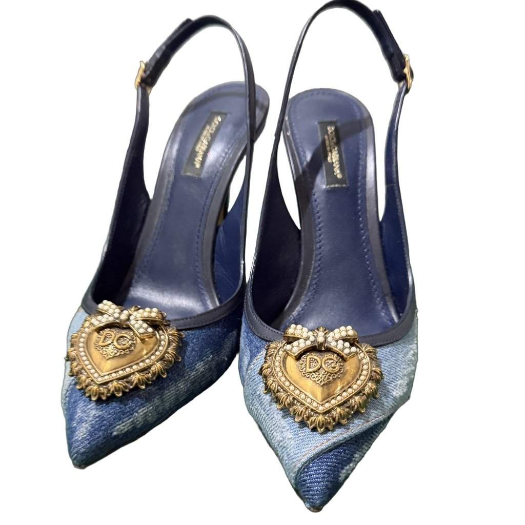 Dolce & Gabbana Devotion Denim Pumps Heels Navy Denim Never worn - Front View