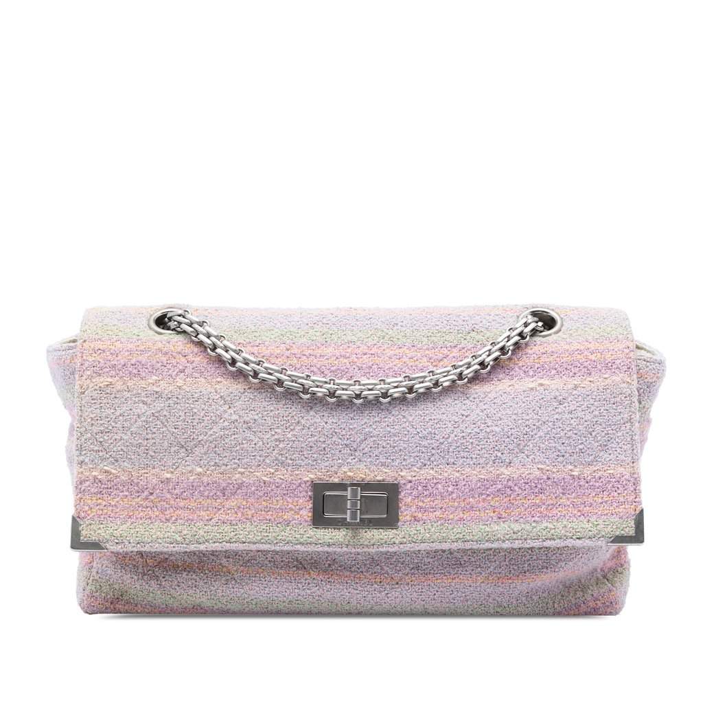 Chanel Quilted Tweed Reissue 2.55 Single Flap 225 Pink Very good condition - Front View