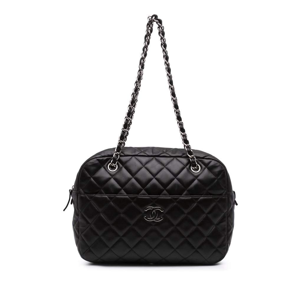 Chanel CC Quilted Lambskin Camera Bag Black Leather Very good - Front View