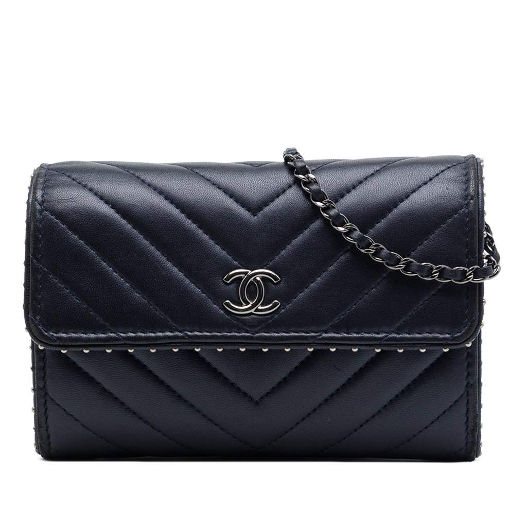 Chanel CC Chevron Lambskin Studded Wallet On Chain Blue Leather Very good - Front View
