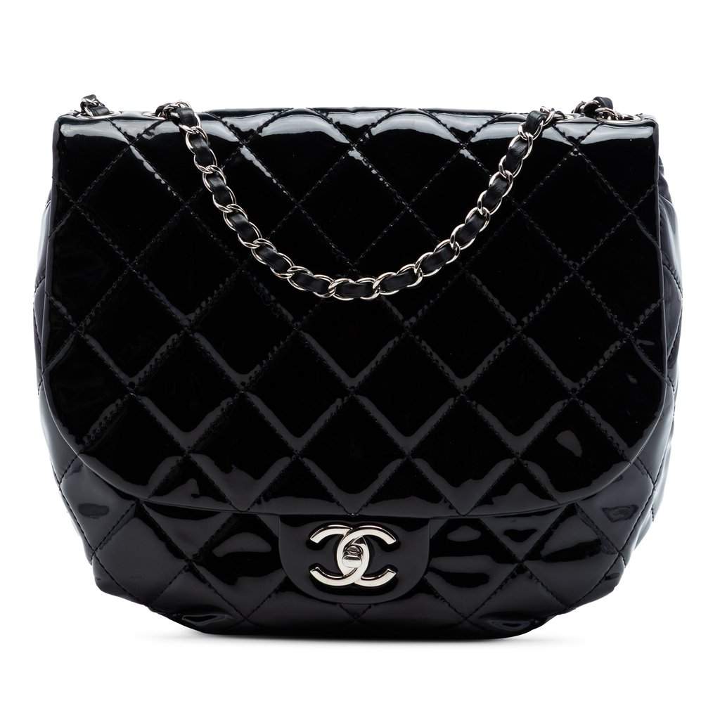 Chanel Medium Quilted Patent Bubble CC Flap Black Leather Very good condition - Front View