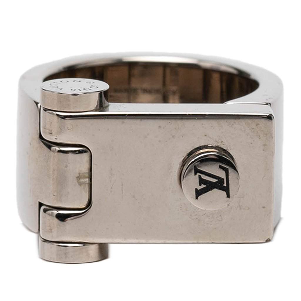 Louis Vuitton Brass Hinge Lock Ring Silver Metal Very good condition - Front View