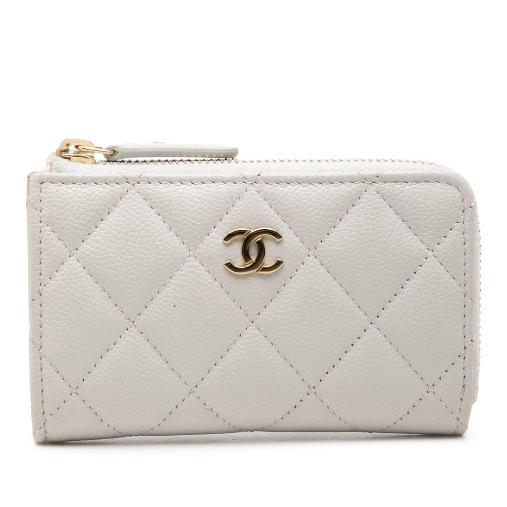 Chanel CC Quilted Caviar Zip Around Card Holder White Leather Very good condition - Front View