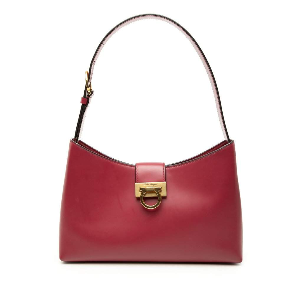 Salvatore Ferragamo Leather Gancini Trifolio Shoulder Bag Red Leather Very good condition - Front View