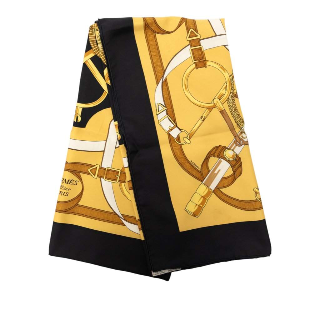 Hermès Eperon D Or Silk Scarf 90 Yellow Very good - Front View