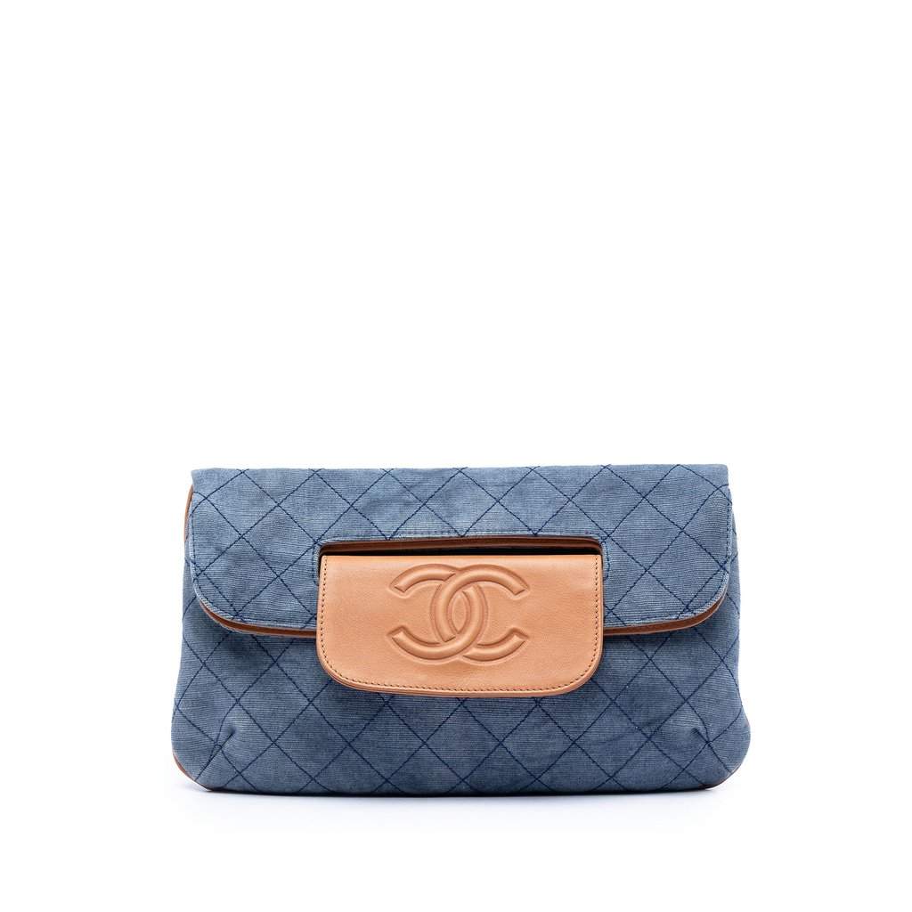 Chanel CC Quilted Denim Foldover Clutch Blue Very good condition - Front View