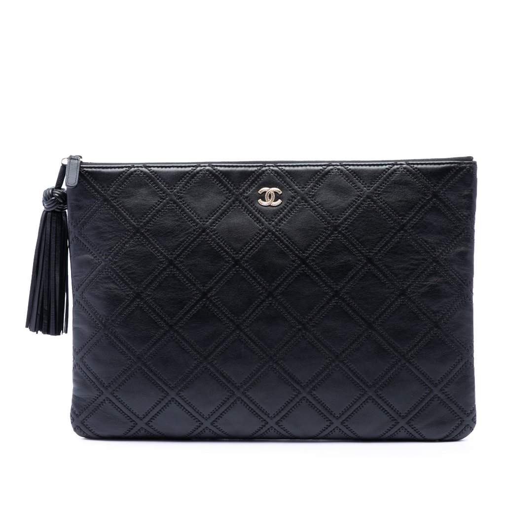 Chanel Large Quilted Lambskin Double Stitch Tassel O Case Clutch Black Leather Very good condition - Front View