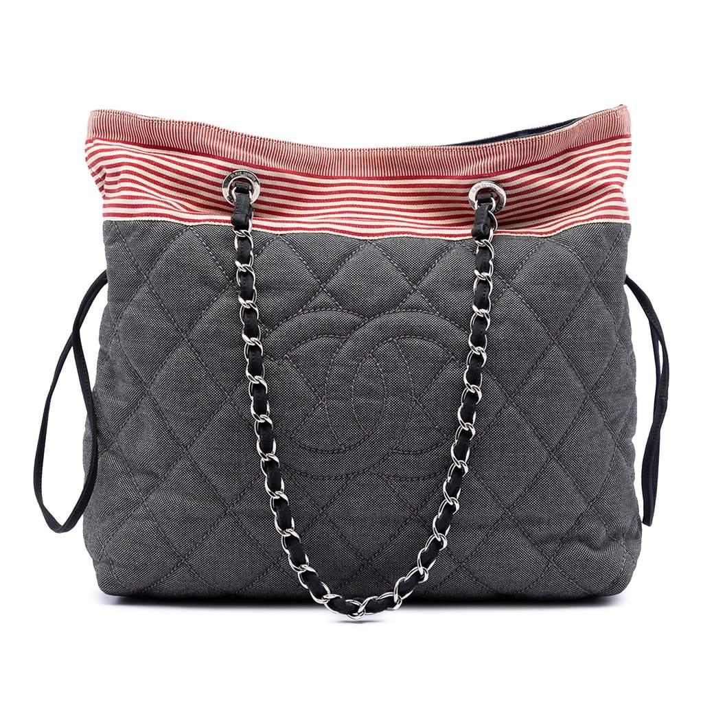 Chanel CC Quilted Denim Grosgrain Drawstring Tote Black Very good condition - Front View