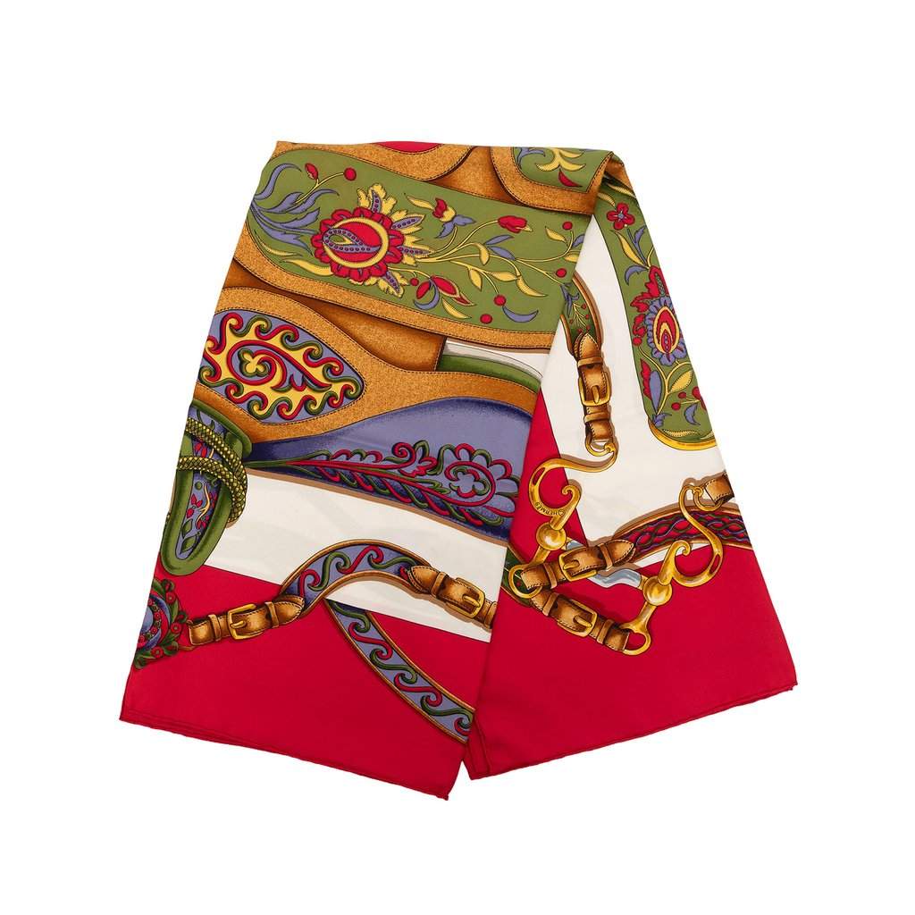 Hermès Festival des Amazones Silk Scarf 90 Red Very good condition - Front View