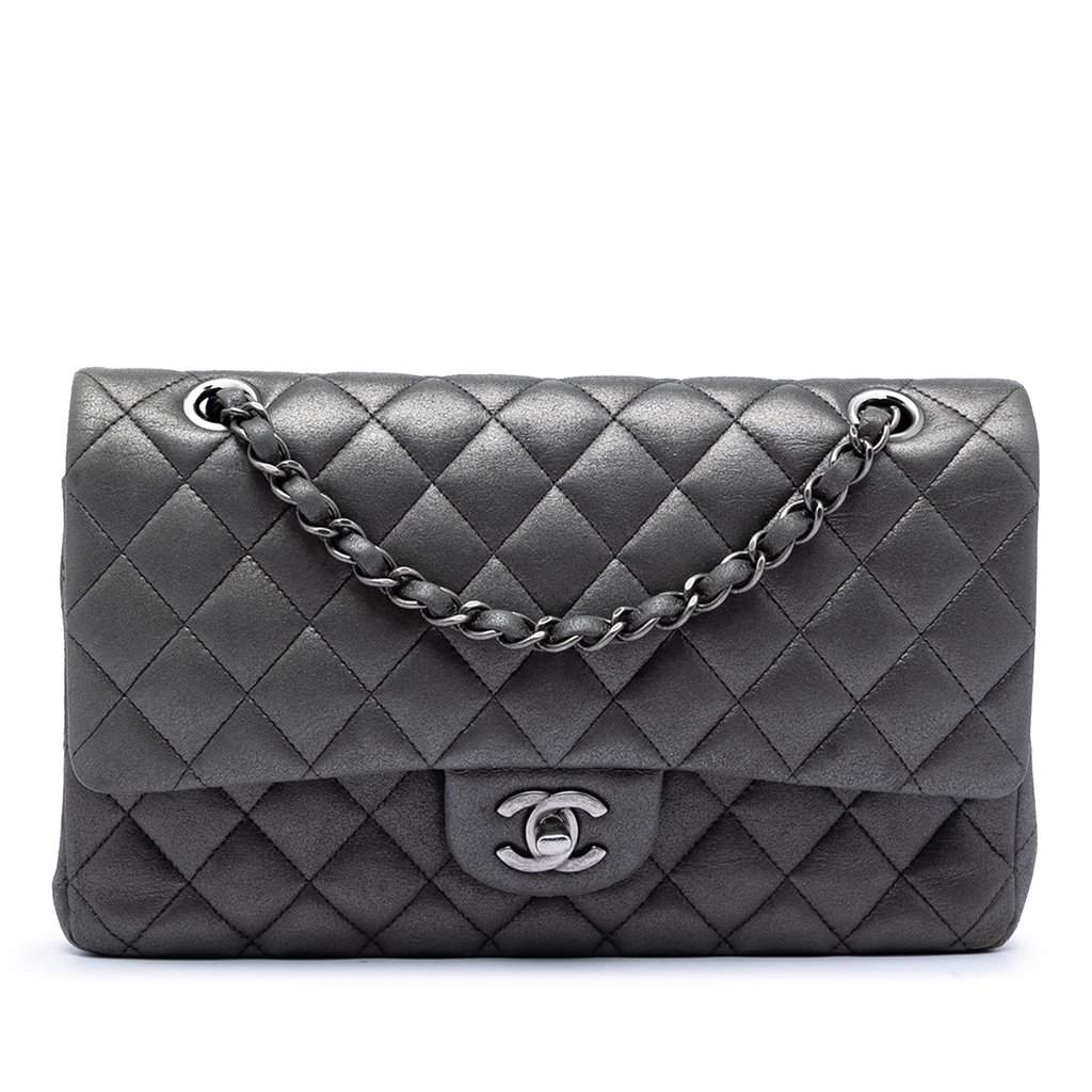 Chanel Medium Classic Iridescent Lambskin Double Flap Brown Leather Very good condition - Front View