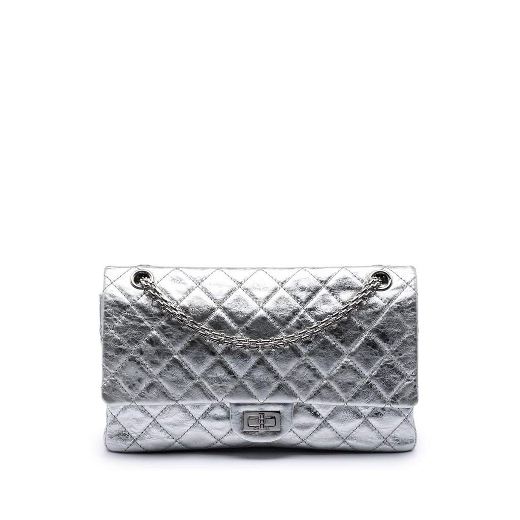 Chanel Quilted Metallic Aged Calfskin Reissue 2.55 Double Flap 226 Silver Leather Very good condition - Front View