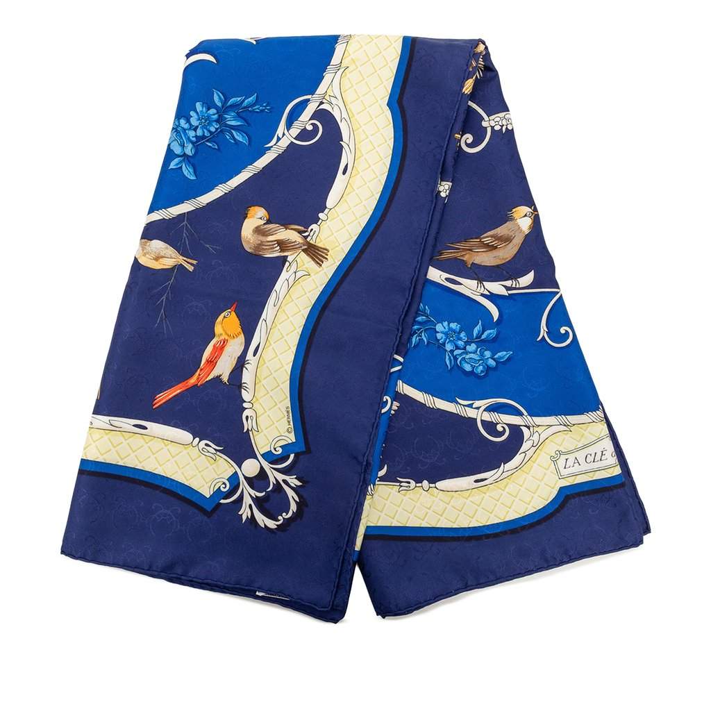 HERMES スカーフ カレ90 la cle des champs Hermès La Cle des Champs Silk Scarf 90 Blue | Pre-Owned Duba