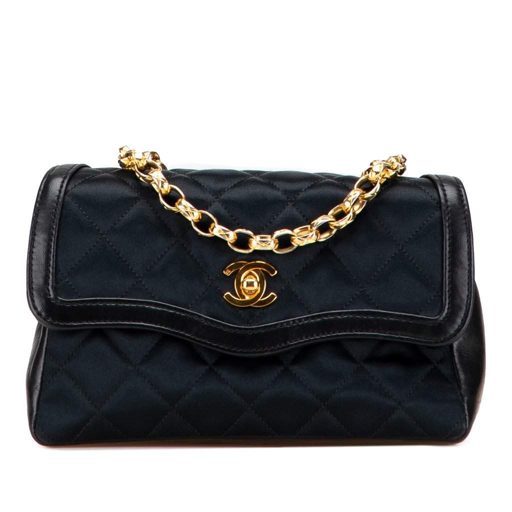 Chanel CC Quilted Satin Bijoux Chain Single Flap Black Very good - Front View
