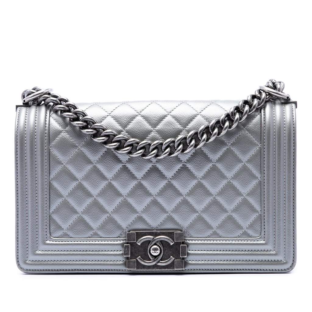 Chanel Old Medium Quilted Metallic Caviar Boy Flap Silver Leather Very good condition - Front View