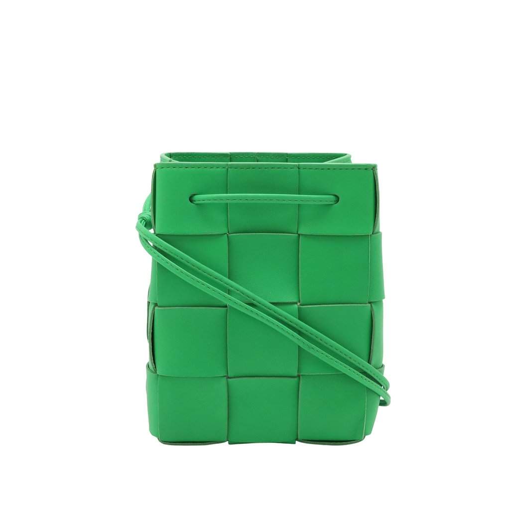 Bottega Veneta Small Nappa Maxi Intrecciato Cassette Bucket Bag Green Leather Very good condition - Front View