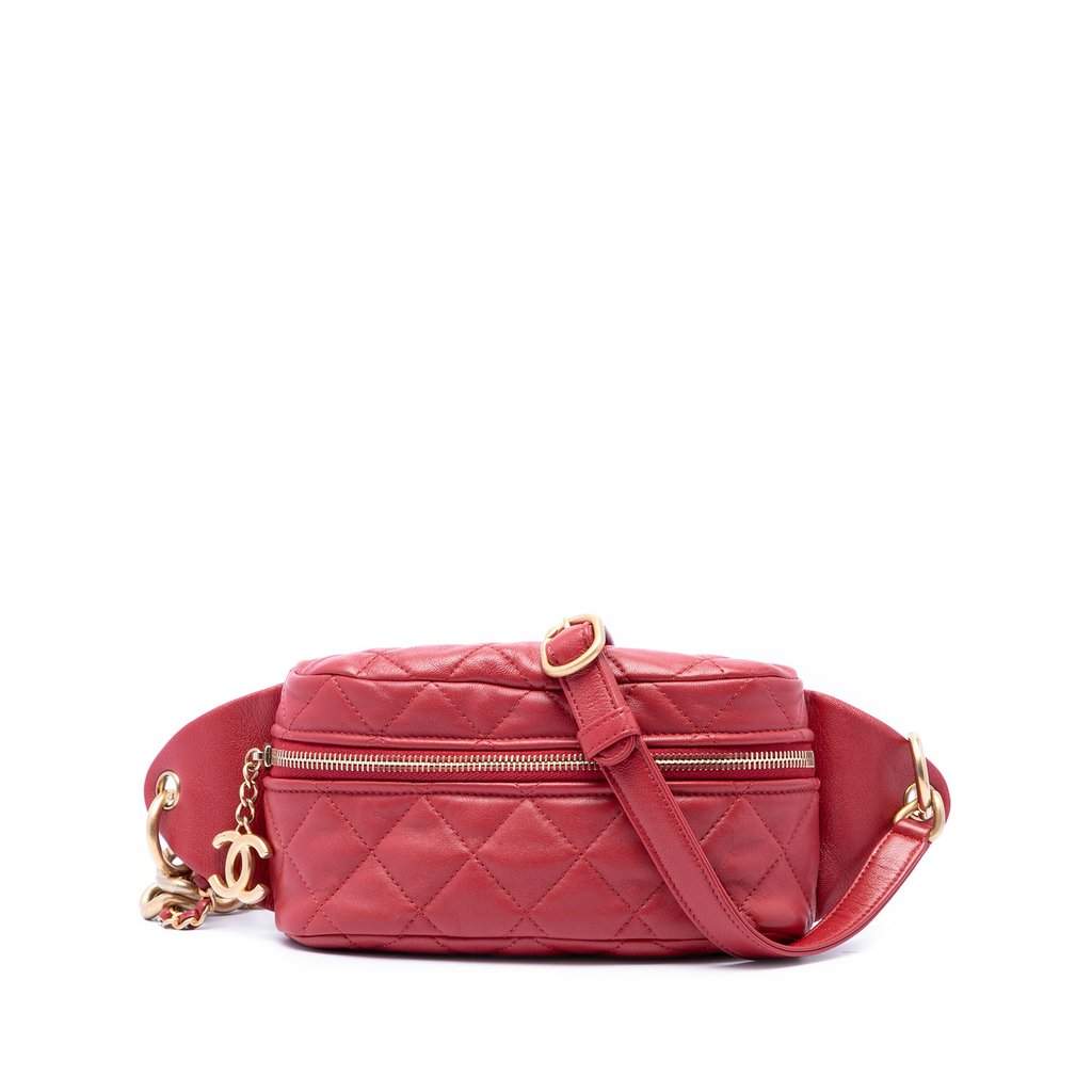 Chanel CC Quilted Lambskin Belt Bag Red Leather Very good - Front View