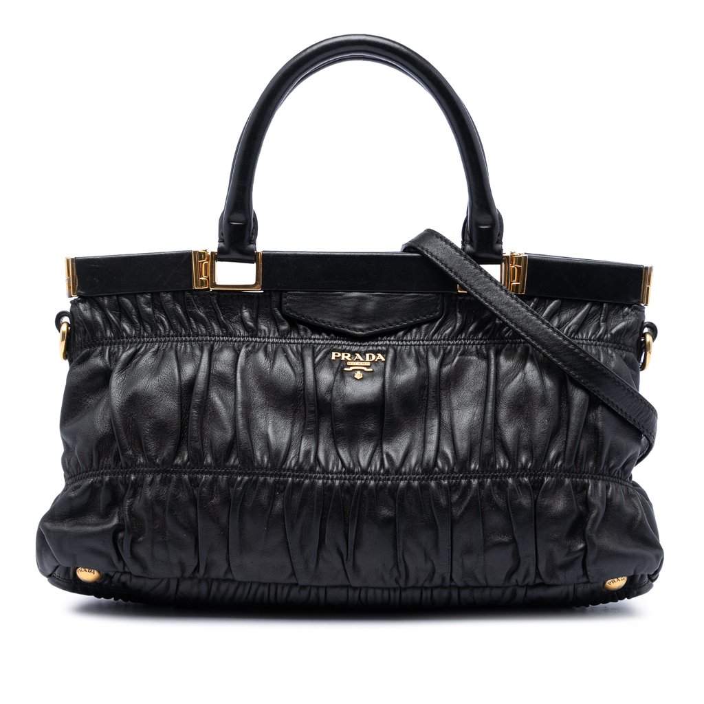 Prada Nappa Gaufre Satchel Black Leather Very good condition - Front View