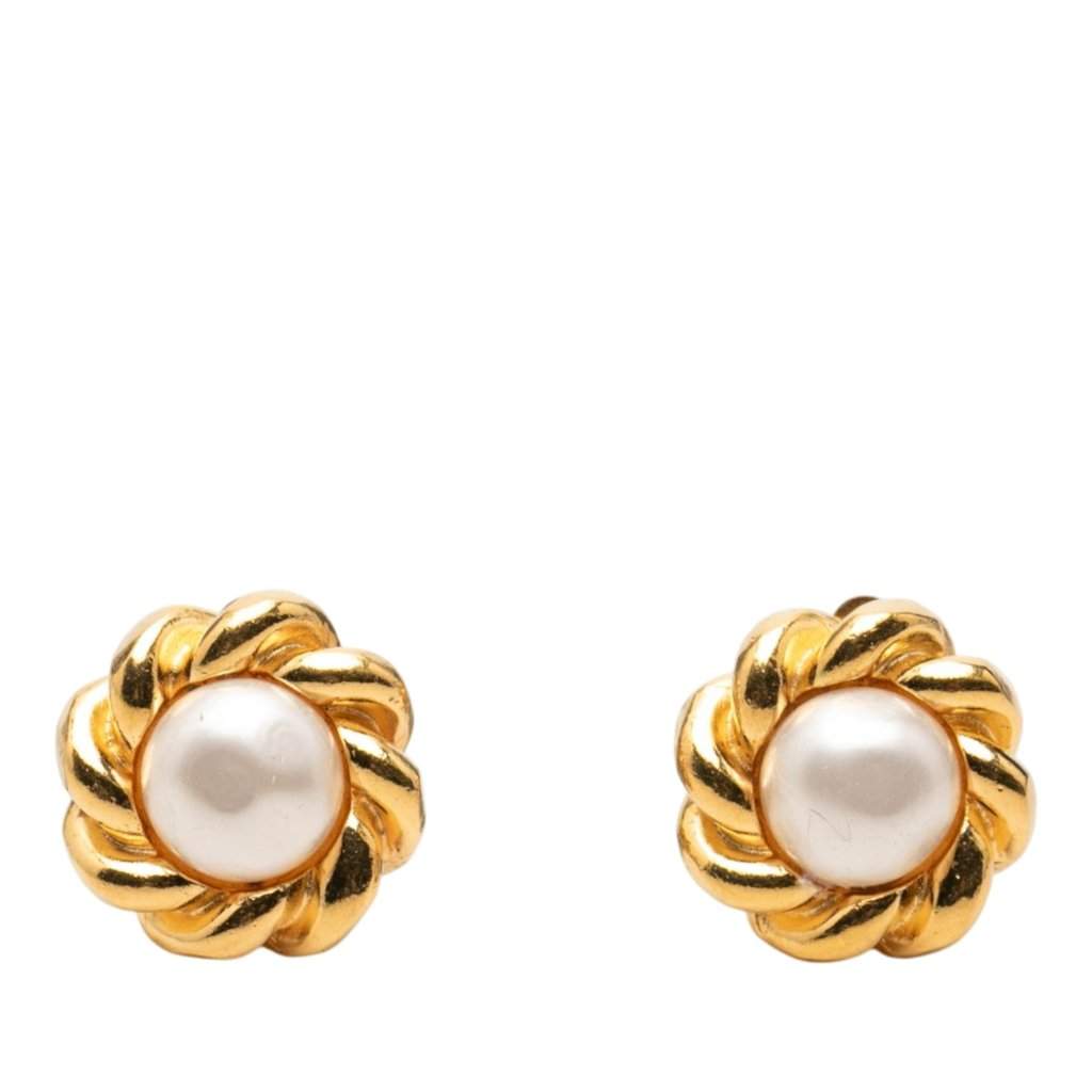 Chanel Gold Plated Faux Pearl Flower Clip On Earrings Gold Metal Very good condition - Front View