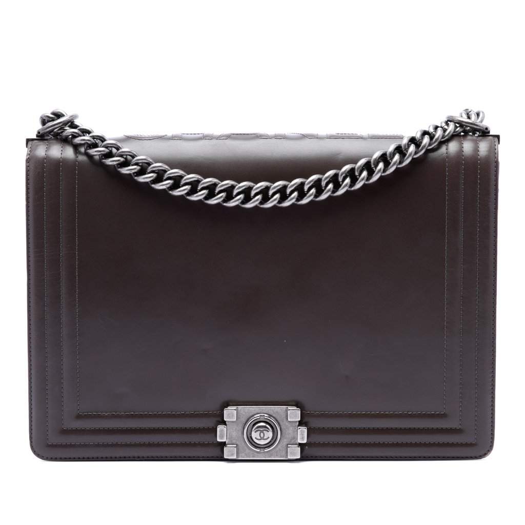 Chanel Large Glazed Calfskin Boy Flap Brown Leather Very good - Front View
