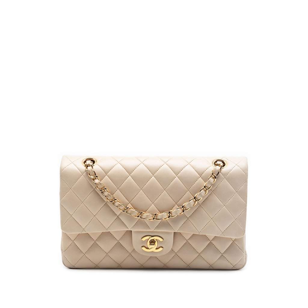 Chanel Medium Classic Lambskin Double Flap Beige Leather Very good condition - Front View