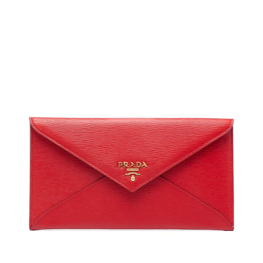 Prada Vitello Move Envelope Clutch Red Leather Very good condition - Front View