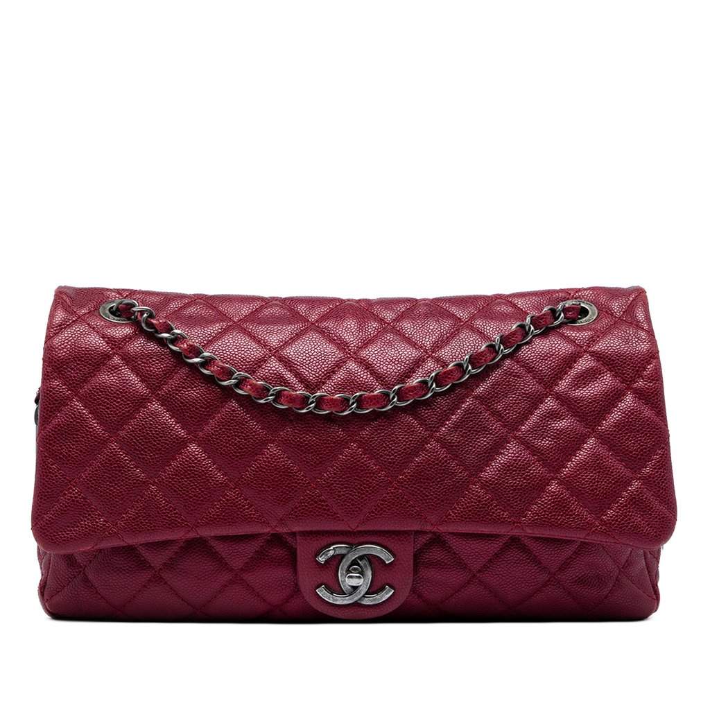 Chanel Jumbo Quilted Iridescent Caviar Easy Flap Red Leather Very good condition - Front View