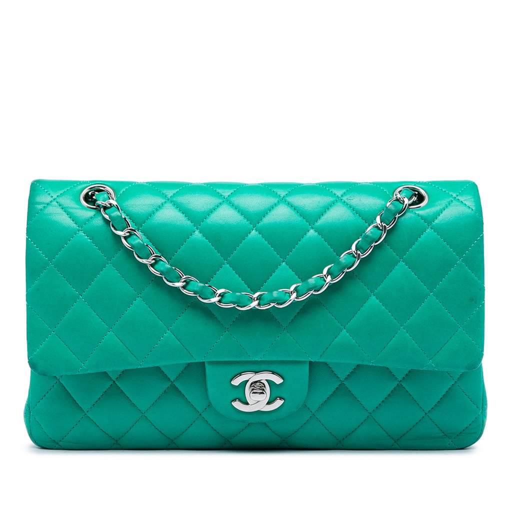 Chanel Medium Classic Lambskin Double Flap Green Leather Very good condition - Front View