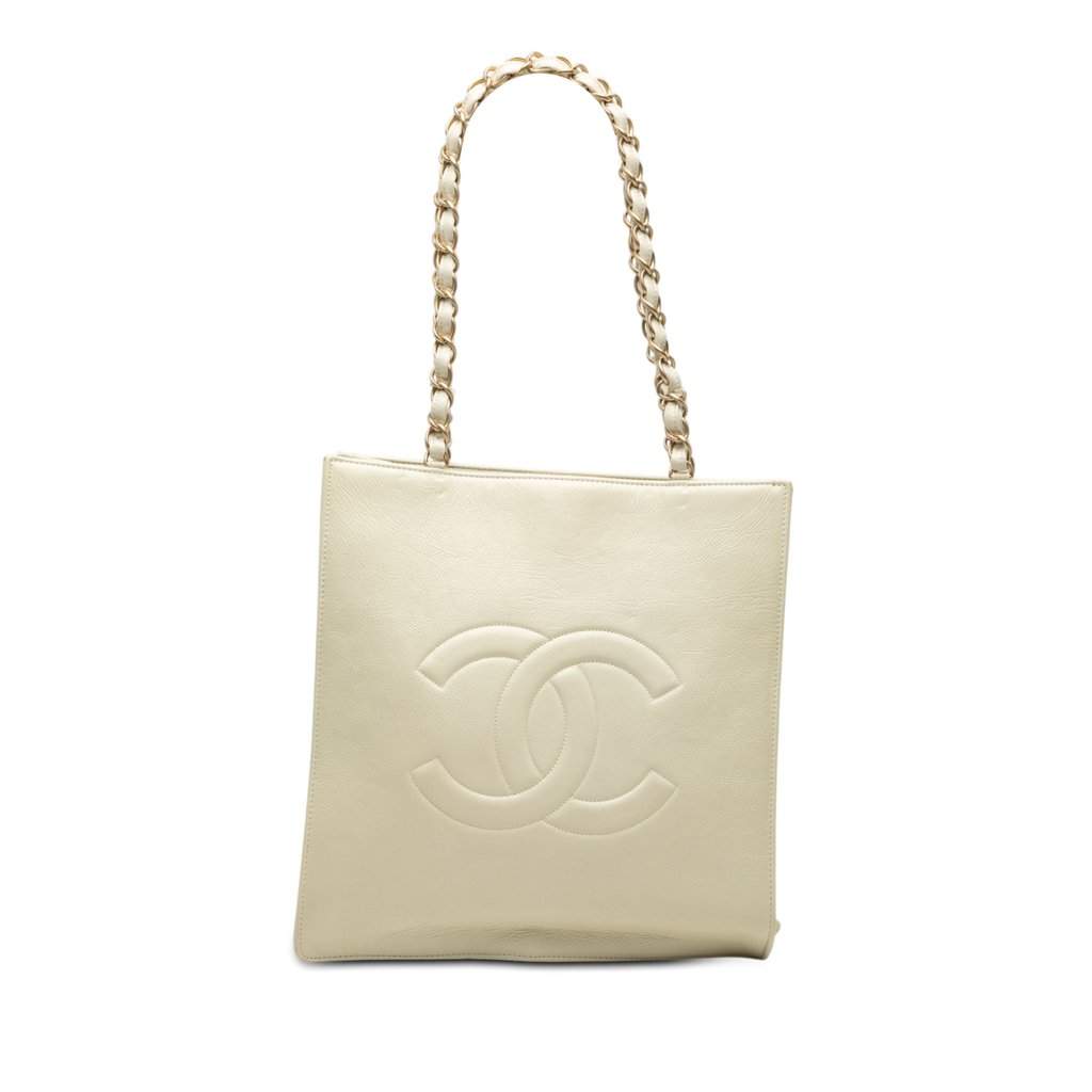 Chanel Shiny Aged Calfskin North South Shopping Tote White Leather Very good condition - Front View